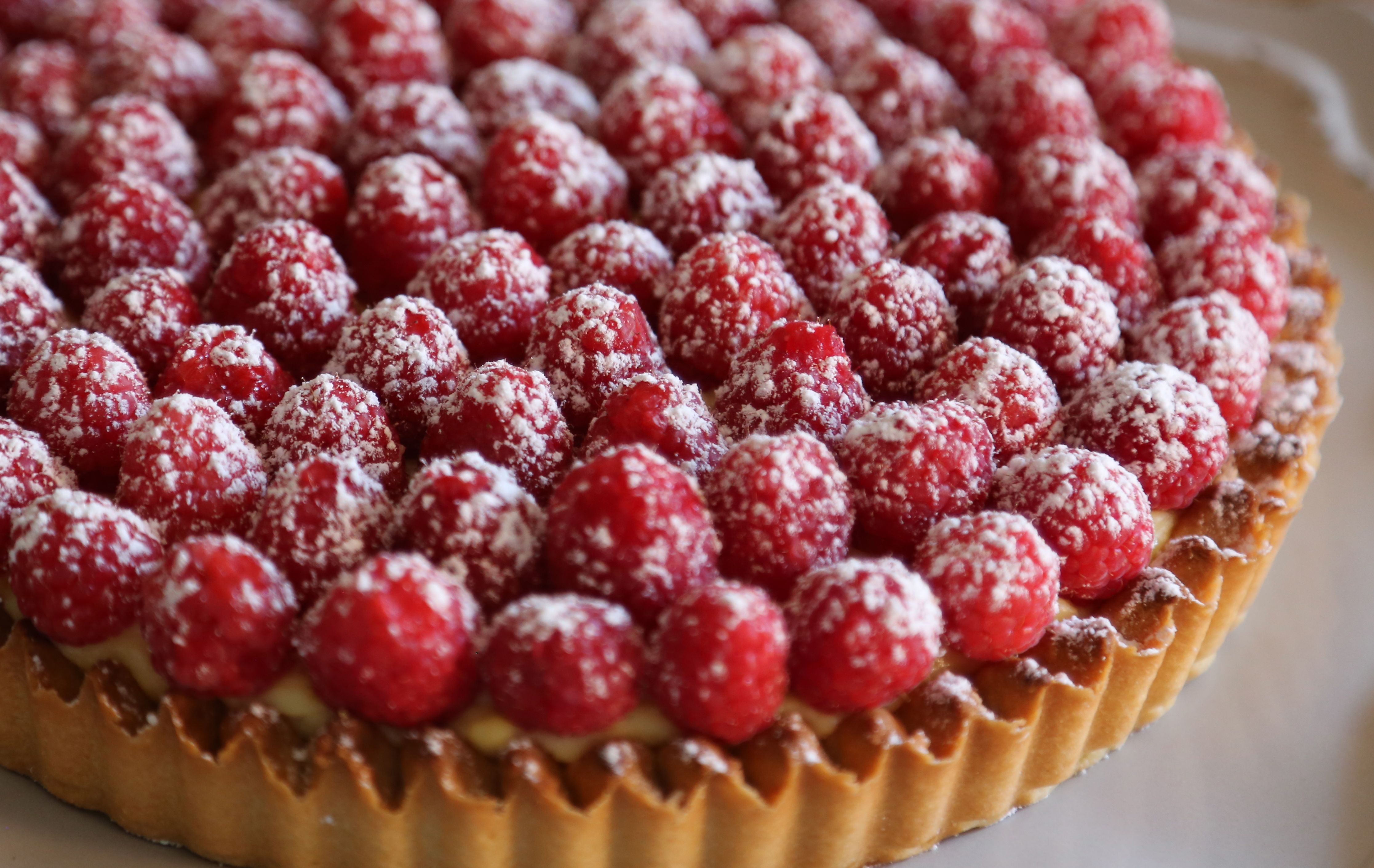 Italian Raspberry Tart Raspberry Tart – PETIT WORLD CITIZEN